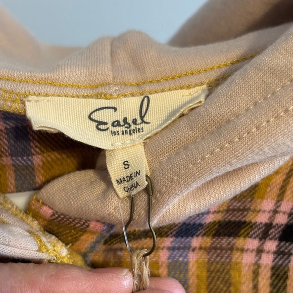 EASEL PLAID PRINTED HOODIE PULLOVER  NWT  Size Small - Picture 10 of 10